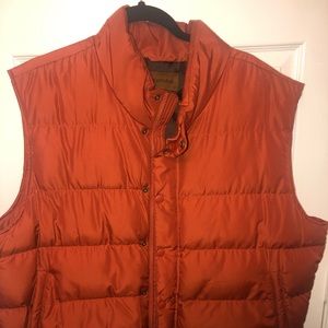 Men’s St. John Bay Puffer Vests